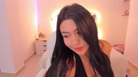 Sophy Bunny online show from 18, 1, 2026