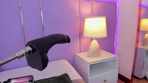 Sophy online show from 3, 11, 2025