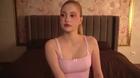 Snapshot of soradusk chatting on 26, 10, 2025 soradusk online show from 26, 10, 2025