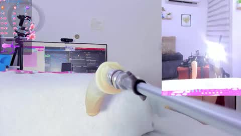 Snapshot of soraya_davis_ chatting on 2, 11, 2025 Soraya online show from 2, 11, 2025