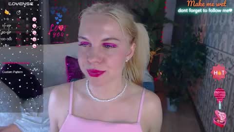 Snapshot of soul_liza chatting on 9, 10, 2025 Lisa online show from 9, 10, 2025