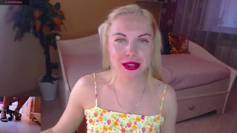 Snapshot of soul_liza chatting on 14, 10, 2025 Lisa online show from 14, 10, 2025