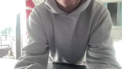 soumisanal2013 online show from 10, 1, 2026