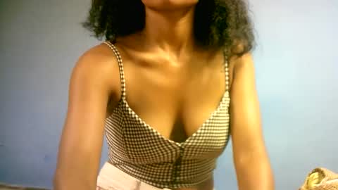 sourayaa online show from 7, 4, 2026