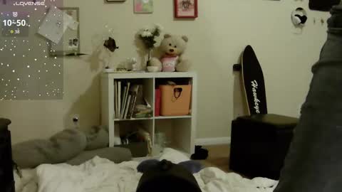 Snapshot of southerbunny chatting on 15, 10, 2025 Bunnydathug online show from 15, 10, 2025