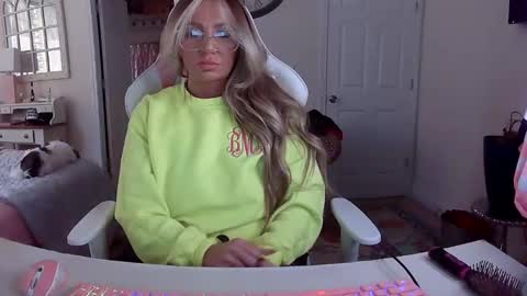 Snapshot of southernbarbii chatting on 11, 2, 2025 Your Barbii online show from 11, 2, 2025