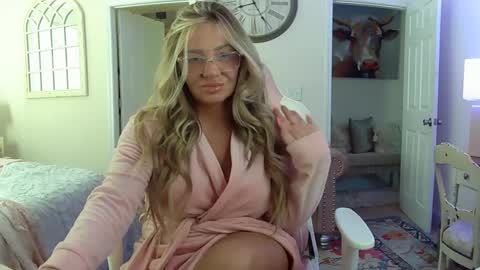 Snapshot of southernbarbii chatting on 23, 2, 2025 Your Barbii online show from 23, 2, 2025