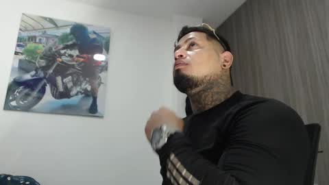 Snapshot of soy_apolo chatting on 11, 9, 2025 soy_apolo online show from 11, 9, 2025