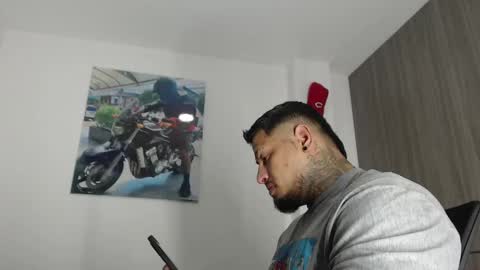 Snapshot of soy_apolo chatting on 15, 9, 2025 soy_apolo online show from 15, 9, 2025