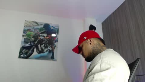 Snapshot of soy_apolo chatting on 18, 9, 2025 soy_apolo online show from 18, 9, 2025