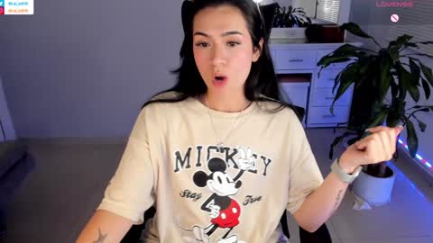 Luisa    online show from 17, 1, 2025