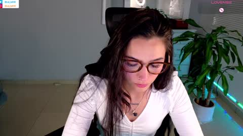 Luisa    online show from 24, 1, 2025