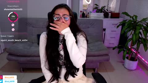 Luisa    online show from 5, 2, 2025