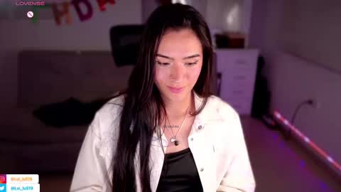 Luisa    online show from 6, 3, 2025