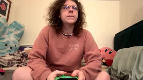 Soyboy20 online show from 11, 11, 2025