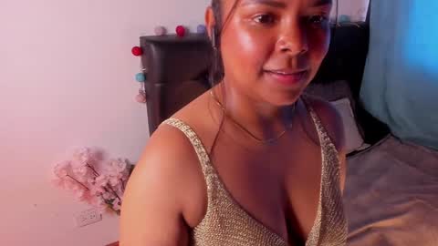 Snapshot of soytucolor chatting on 28, 1, 2025 Paula add me on snap online show from 28, 1, 2025