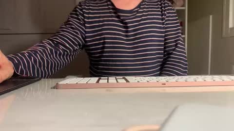 Snapshot of spa_eng chatting on 1, 3, 2026 SPA ENG online show from 1, 3, 2026