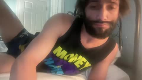 Snapshot of spacecase843 chatting on 22, 1, 2025 TrndSettrz online show from 22, 1, 2025