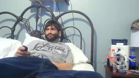 Snapshot of spacecase843 chatting on 9, 3, 2025 TrndSettrz online show from 9, 3, 2025