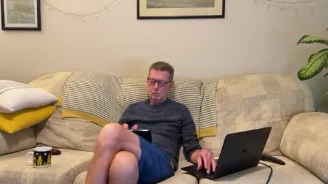 Snapshot of spaceman_fun chatting on 26, 10, 2025 spaceman_fun online show from 26, 10, 2025