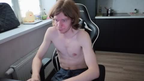 Snapshot of spaisenok chatting on 27, 6, 2026 Mike online show from 27, 6, 2026