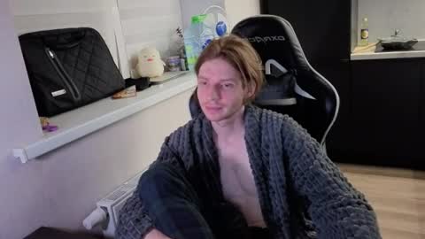 Snapshot of spaisenok chatting on 6, 7, 2026 Mike online show from 6, 7, 2026