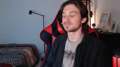 Snapshot of spangy19 chatting on 18, 12, 2024 Anthony online show from 18, 12, 2024