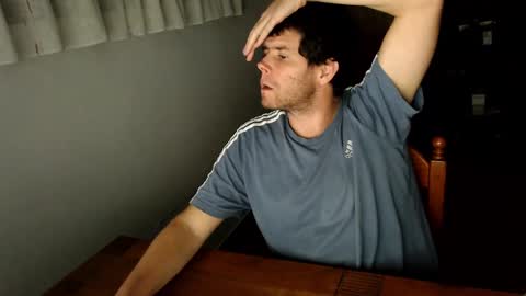 spanish online show from 2, 2, 2025