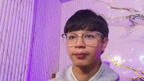 Snapshot of spark_tay chatting on 18, 5, 2026 spark_tay online show from 18, 5, 2026
