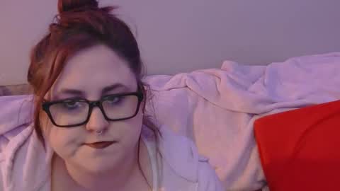Snapshot of sparklelove69 chatting on 16, 5, 2026 Scottietee online show from 16, 5, 2026