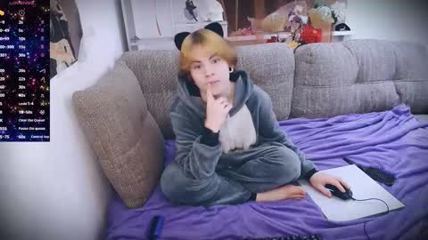 Snapshot of sparkyferret chatting on 22, 11, 2025 sparkyferret online show from 22, 11, 2025