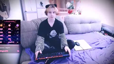 Snapshot of sparkyferret chatting on 30, 11, 2025 sparkyferret online show from 30, 11, 2025