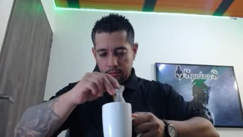     online show from 16, 12, 2025