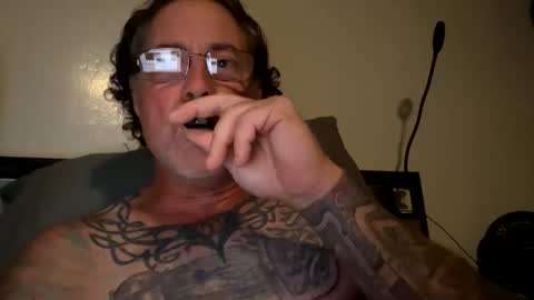 specter1972 online show from 30, 11, 2025