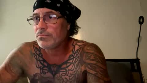 specter1972 online show from 30, 11, 2025