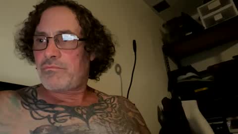 specter1972 online show from 31, 3, 2026