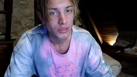 Sasha --  online show from 17, 4, 2026