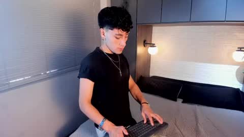 Snapshot of spencerwhite_ chatting on 5, 6, 2026 Spencer online show from 5, 6, 2026