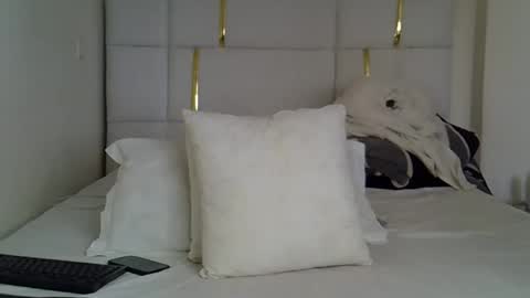 Snapshot of spice_lovy chatting on 19, 5, 2026 blackqueen online show from 19, 5, 2026