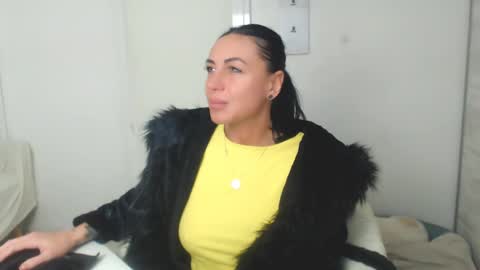 Carla online show from 17, 2, 2025