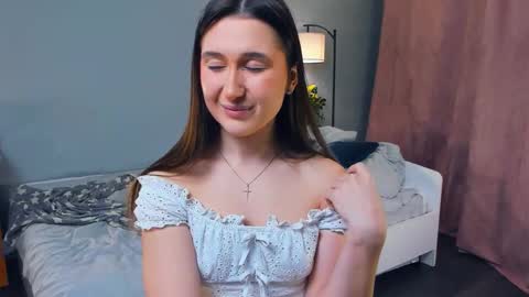 Snapshot of spiceofalex chatting on 13, 12, 2025 Elva online show from 13, 12, 2025