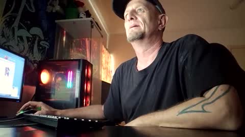 Snapshot of spicyfox420 chatting on 9, 10, 2025 SpicyFox420 online show from 9, 10, 2025