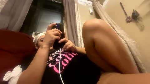 spicymami29 online show from 27, 9, 2025