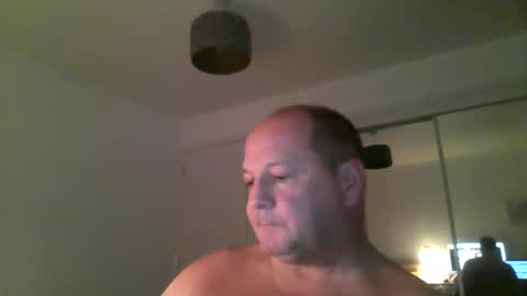 Snapshot of spidey1051a chatting on 4, 2, 2026 spidey1051a online show from 4, 2, 2026