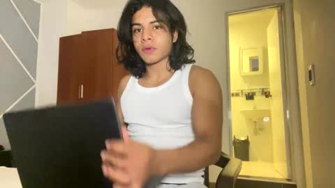 Snapshot of spideychill chatting on 5, 12, 2024 spideychill online show from 5, 12, 2024