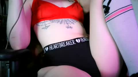 spookybarbiegirl online show from 9, 7, 2026