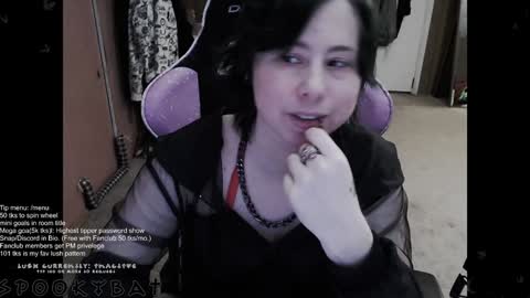 Snapshot of spookybat chatting on 20, 12, 2024 Shio online show from 20, 12, 2024