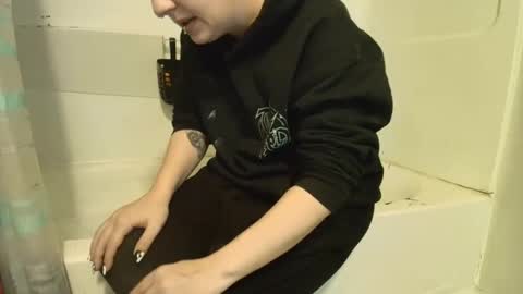 Snapshot of spookyqueen69 chatting on 9, 2, 2026 Kova online show from 9, 2, 2026