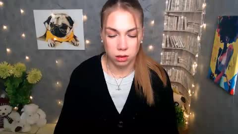 Snapshot of sport_tall_karina chatting on 10, 1, 2025 Karina online show from 10, 1, 2025