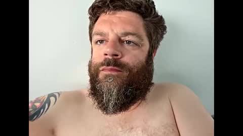 Snapshot of sprawlr84 chatting on 17, 12, 2025 sprawlr84 online show from 17, 12, 2025